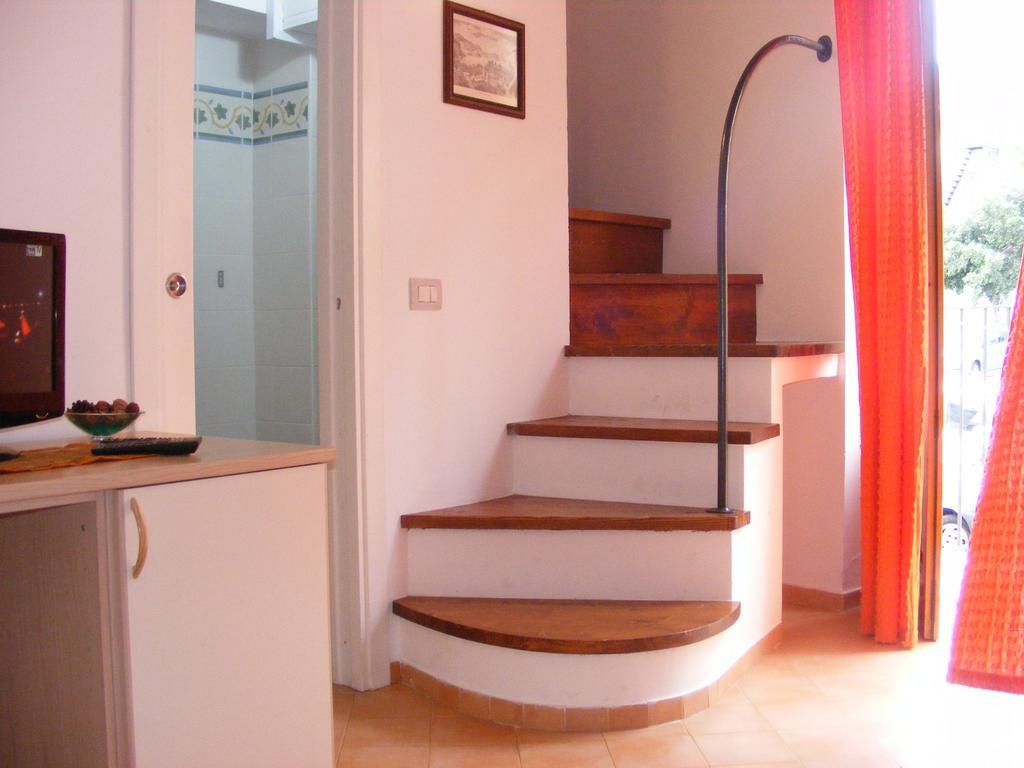 Casa Mafalda B&B Λίπαρι Δωμάτιο φωτογραφία