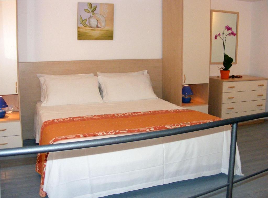 Casa Mafalda B&B Λίπαρι Δωμάτιο φωτογραφία